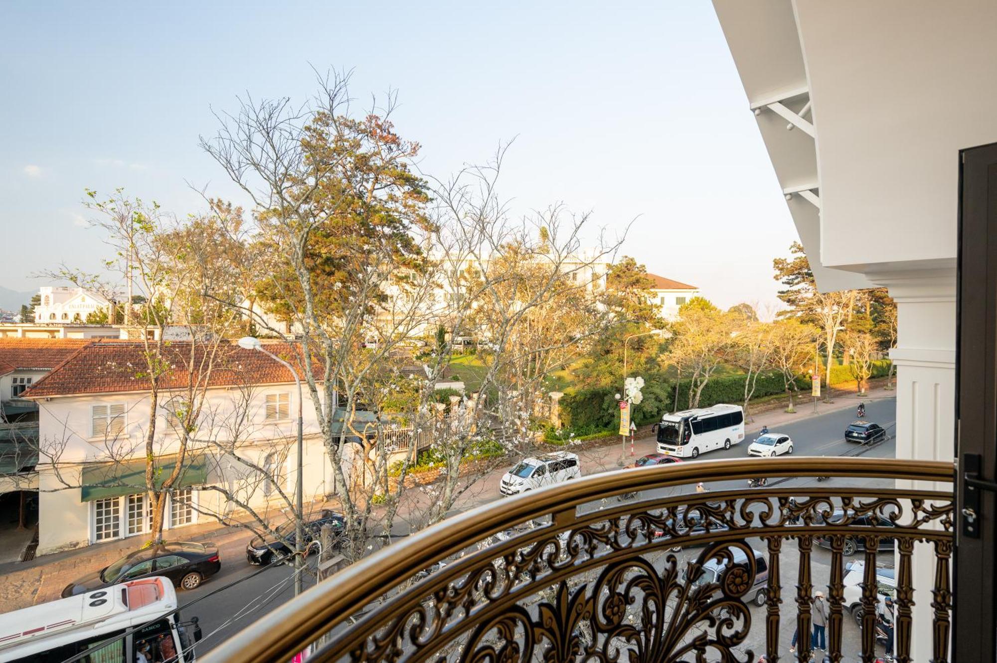 La Fleur Premium Central Apartment Hotel Dalat Bilik gambar
